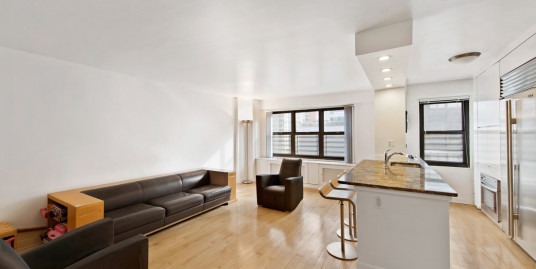 The Eastmore Condop – 240 East 76th St, Apt #8M